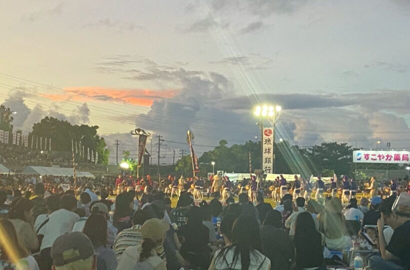 沖縄市｜子連れでいってみた！沖縄県全島エイサー祭り2025年体験レポート