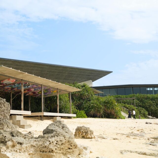 読谷村｜沖縄の海カフェ「バンタカフェ」で過ごす、親子の“ちょっと特別な時間”