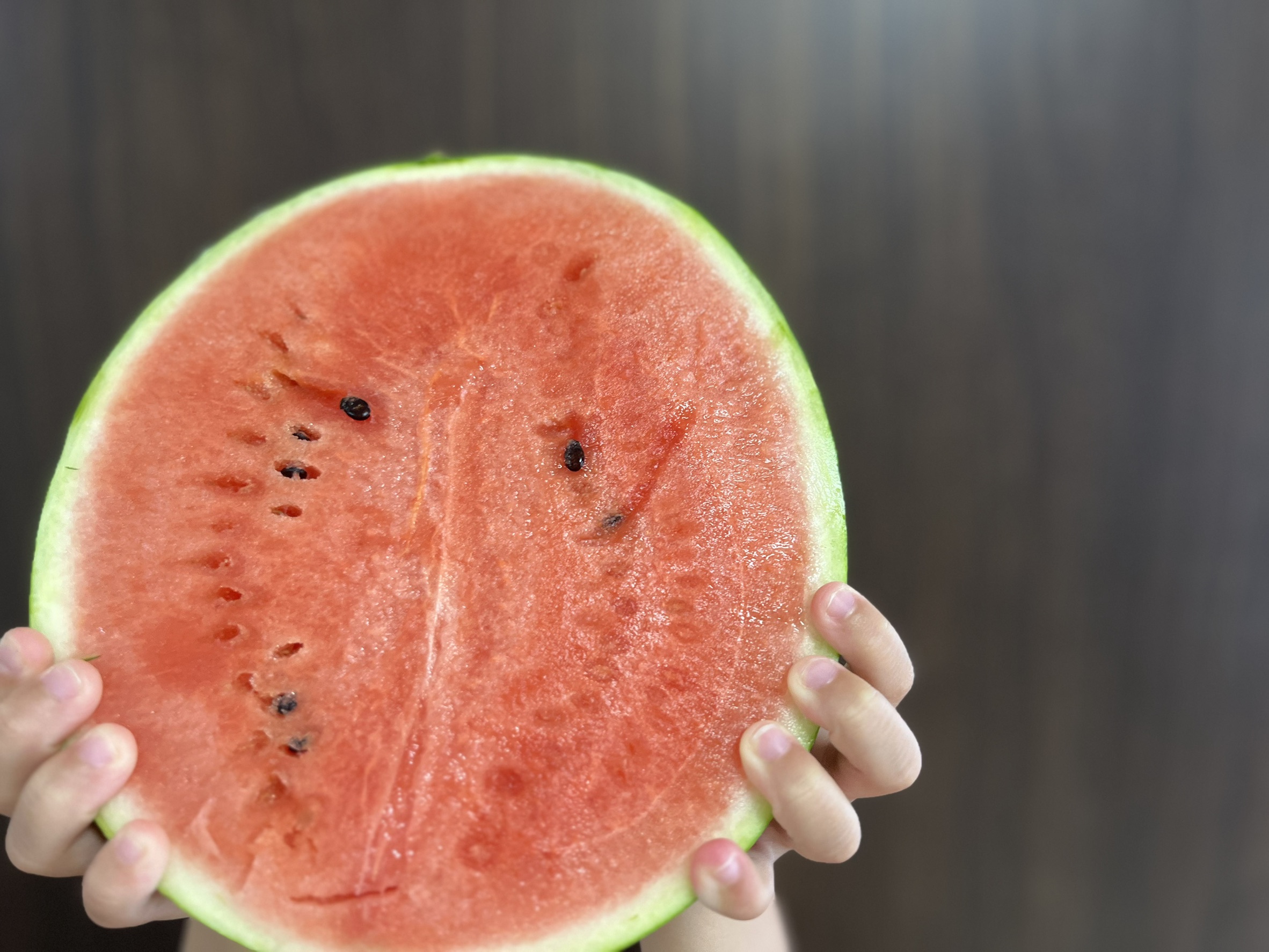 夏休みはスイカ1玉で大満足！親子で楽しむ簡単アレンジ5選